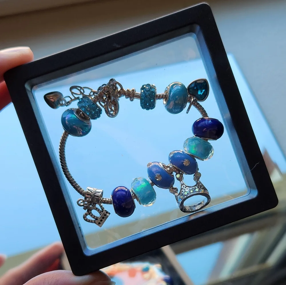 Charm bracelet - Picture 3 of 3